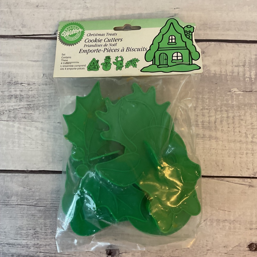 Wilton VTG 1995 Christmas Treats Cookie Cutters Set of 4 Green Plastic 2304-1290